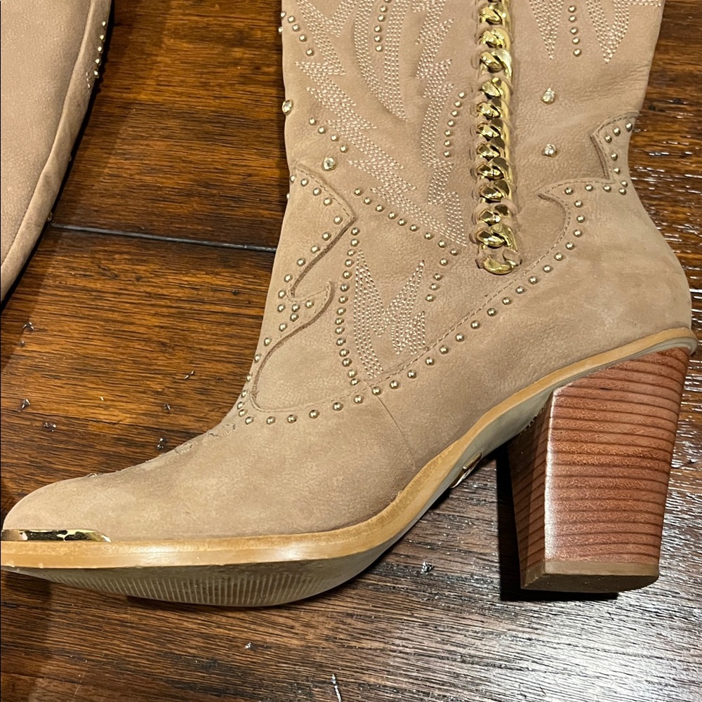 Tan Suede - leather  Embellished Women's Boots from Brazil size 9 - Picture 9 of 13
